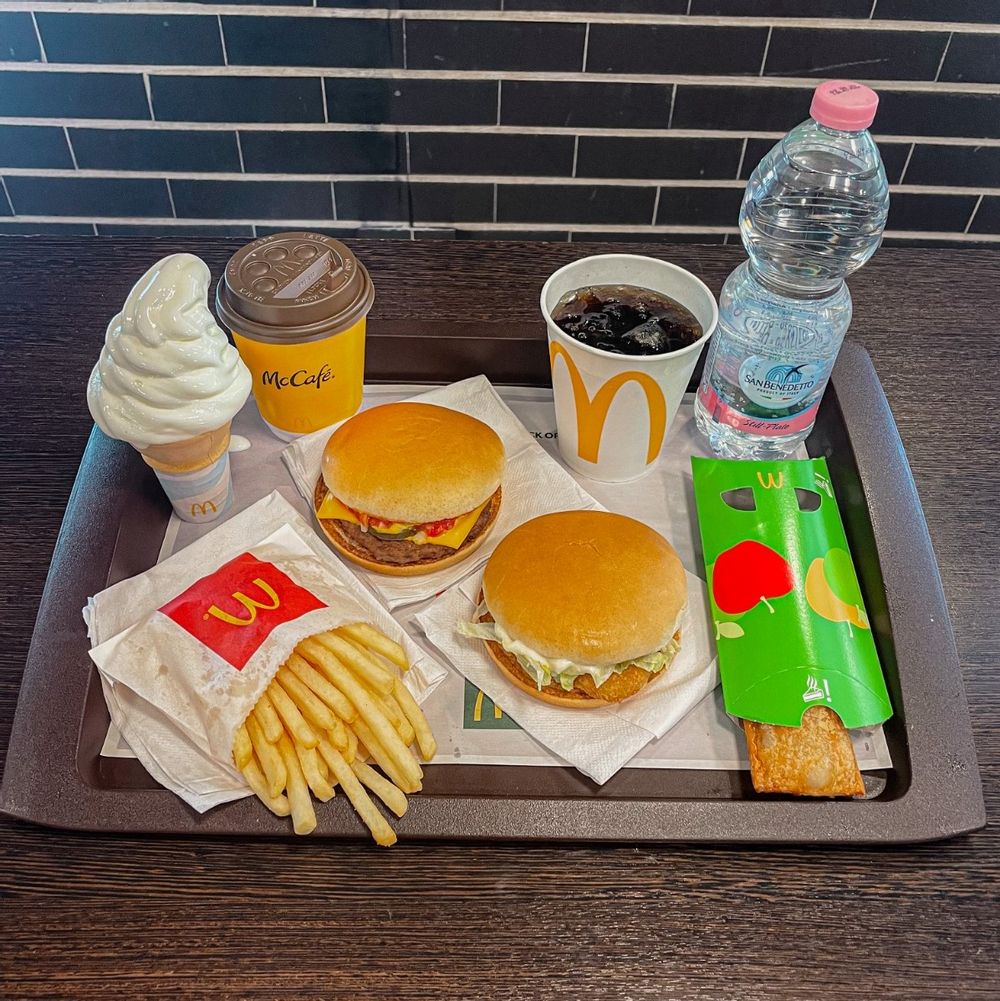 All of the items in the MyCombo deal!