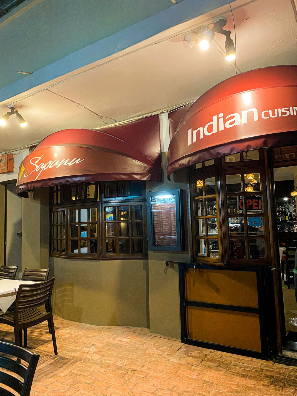 A quaint facade that leads onto some bold flavours.
