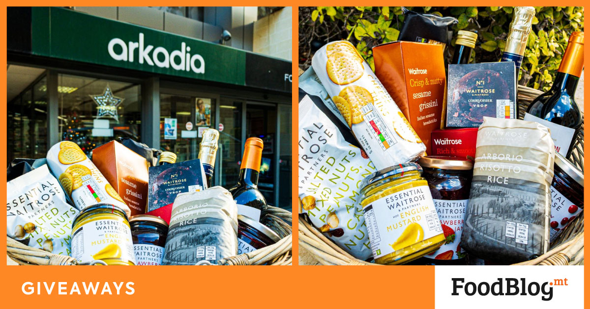 Winner Announced! Christmas Giveaway: Waitrose Hamper from Arkadia 🧺