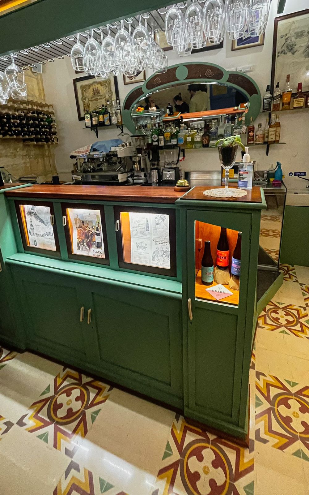 The retro bar at Blue House, Birgu