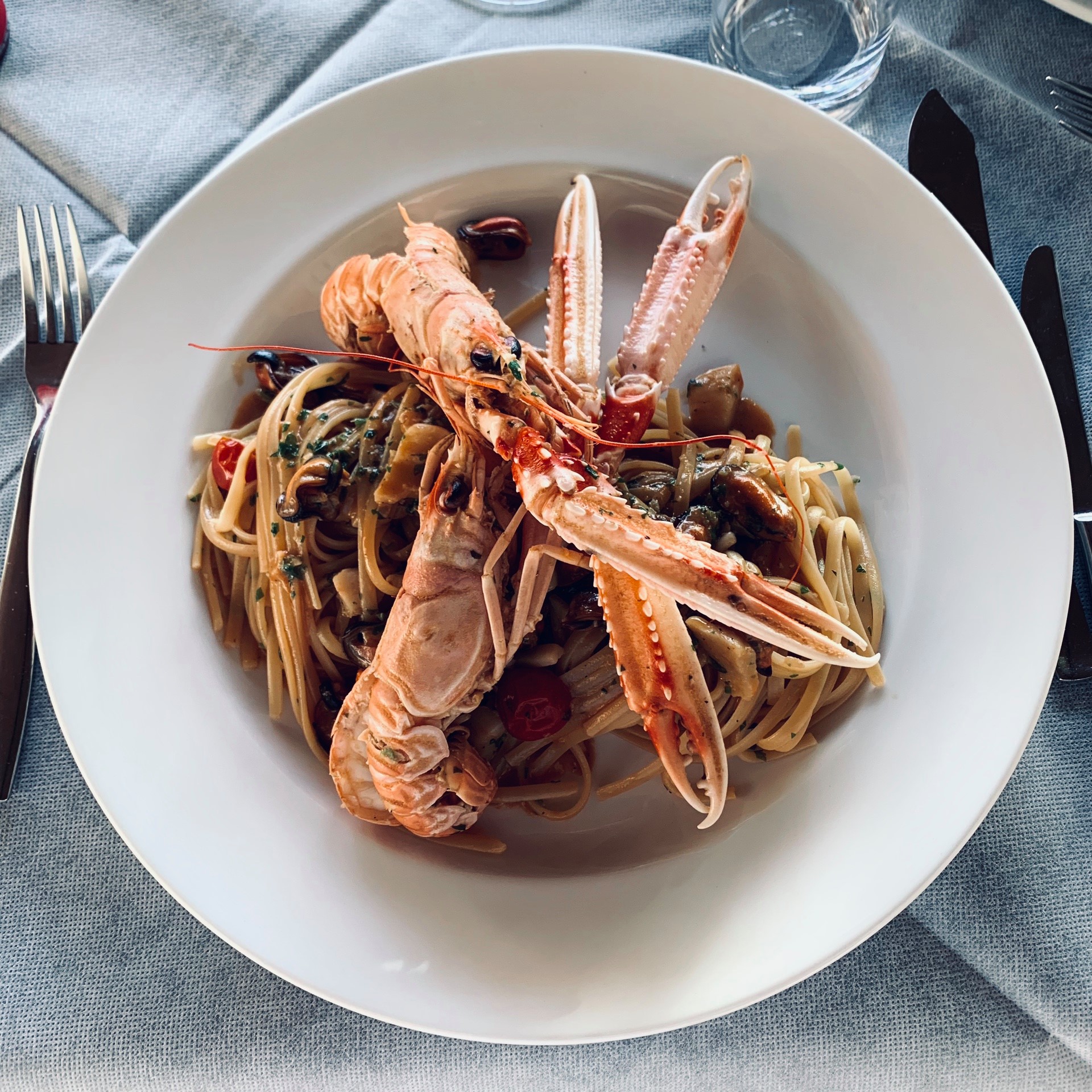 Fish Restaurant by Fumia