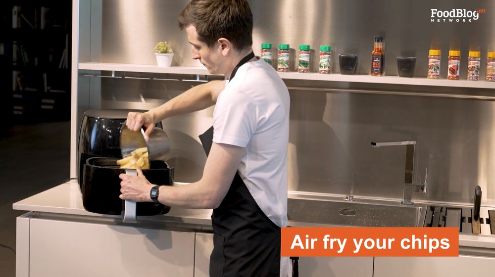 Double cooked fries prepared in an air fryer from Crosscraft. 
