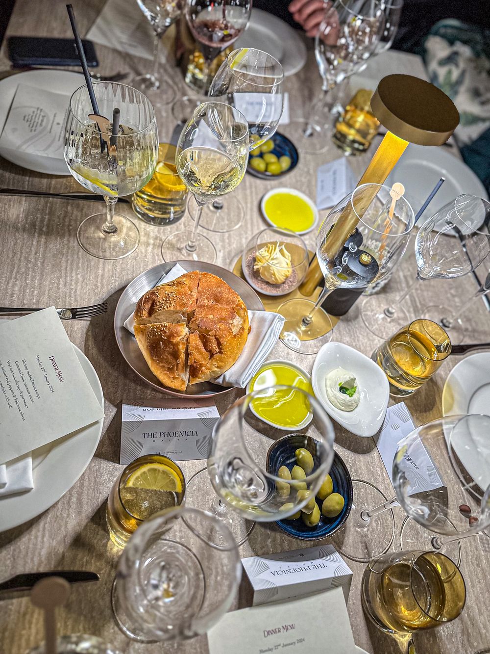 Perfect for sharing between friends & colleagues