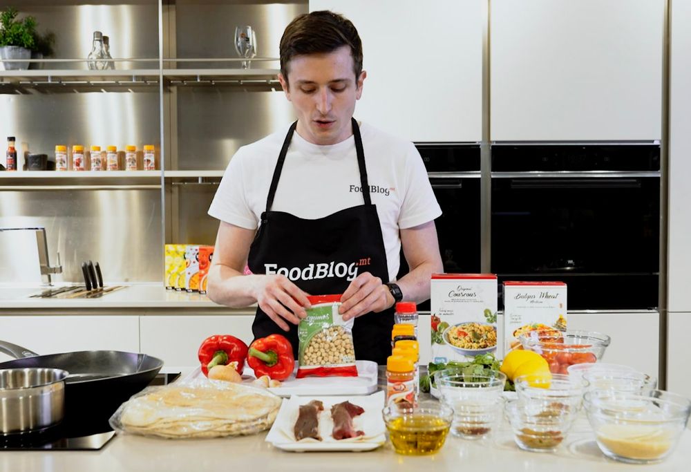 Using dried chickpeas will make it worth your while. Trust!