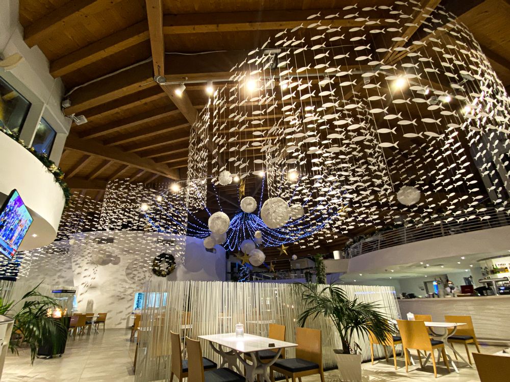 foodblog reviews la nave restaurant interior in qawra malta 